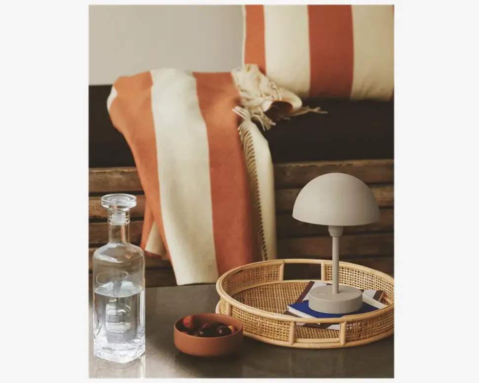 Bordlampe Ellen batteri beige