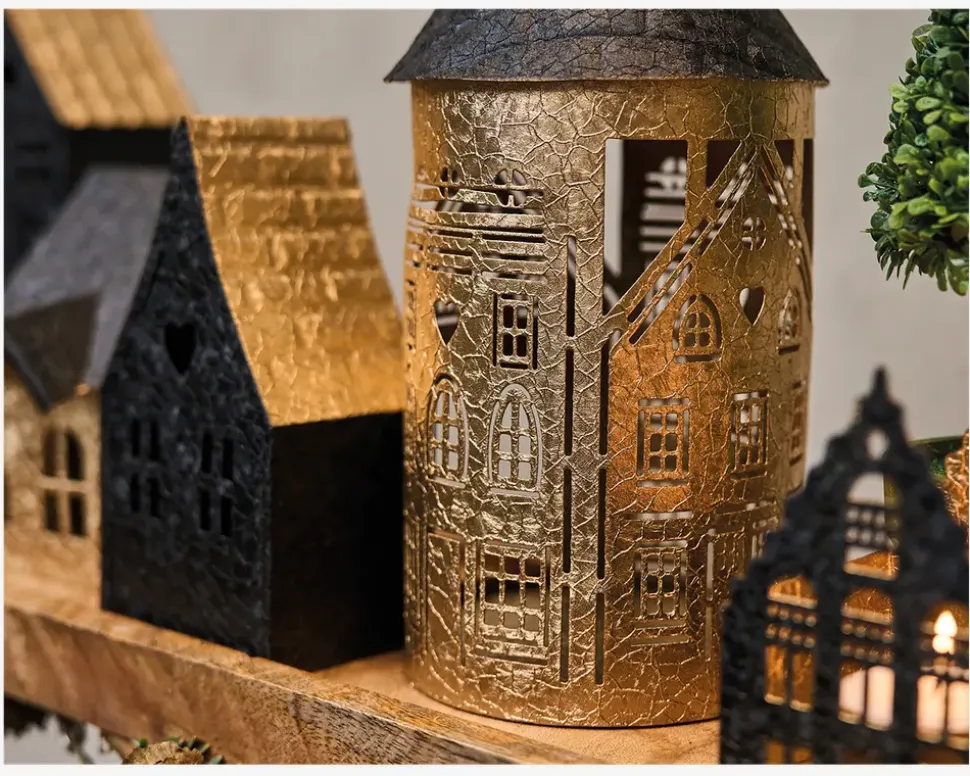 Hus t/fyrfadslys metal 7x5x14 cm
