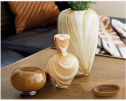 Vase Hjerteform Okker H.23,5 cm