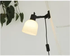 Væglampe Glow sort/opal klemme Ø.15 cm